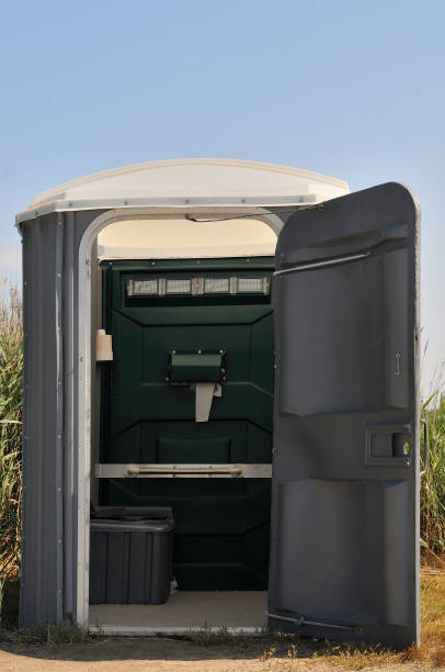 Best Portable restroom trailer rental  in Havre, MT